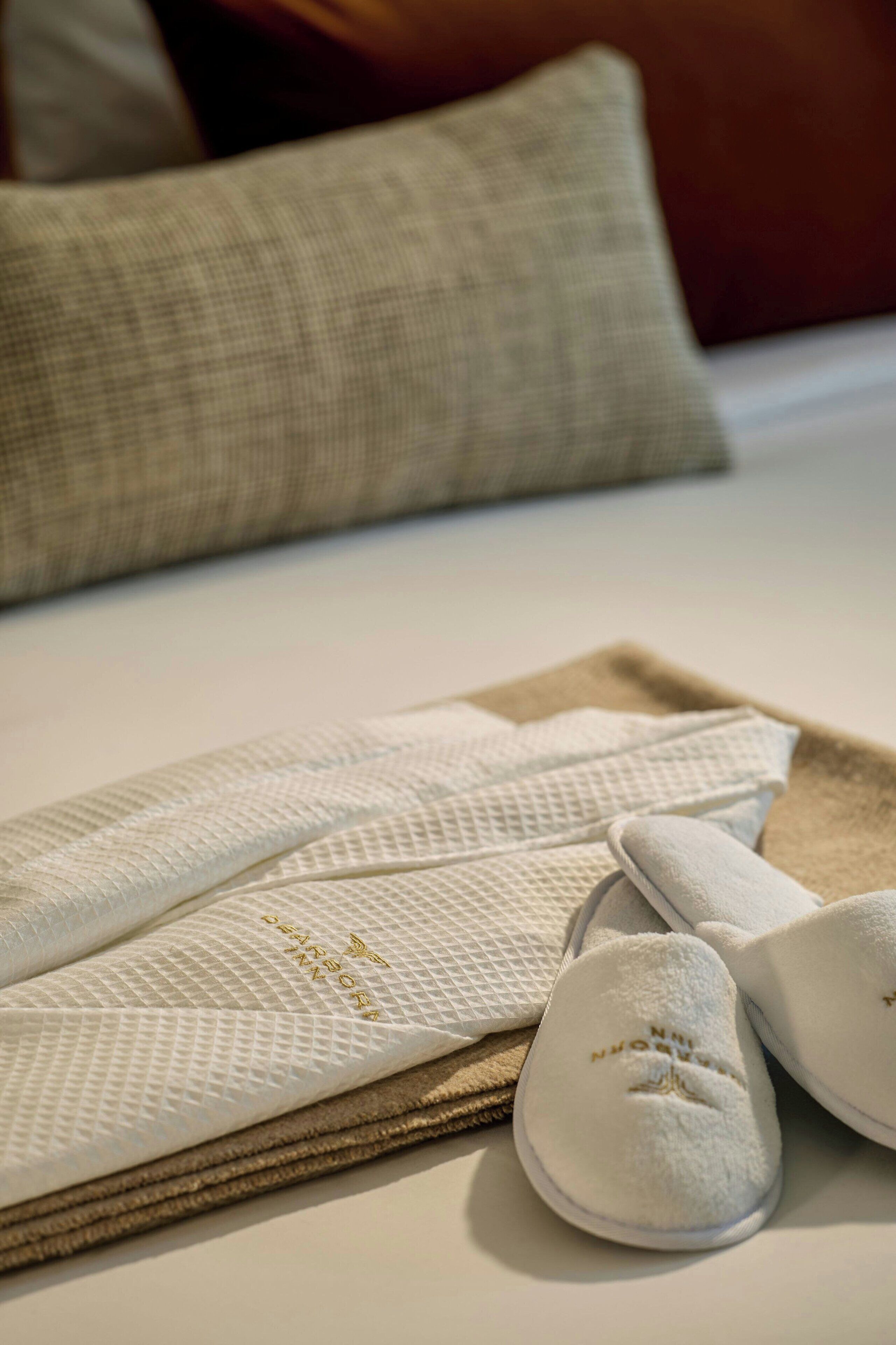 1 bedroom, premium bedding, in-room safe, blackout curtains