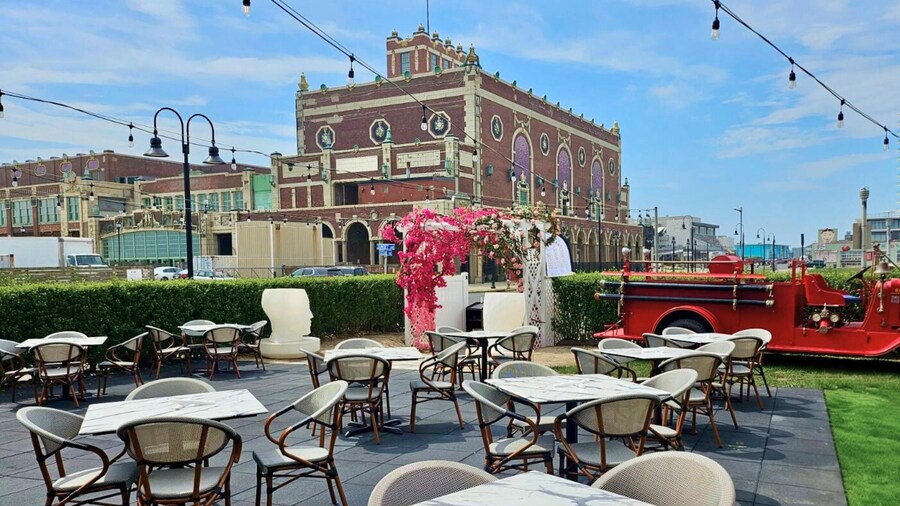 Berkeley Oceanfront Hotel