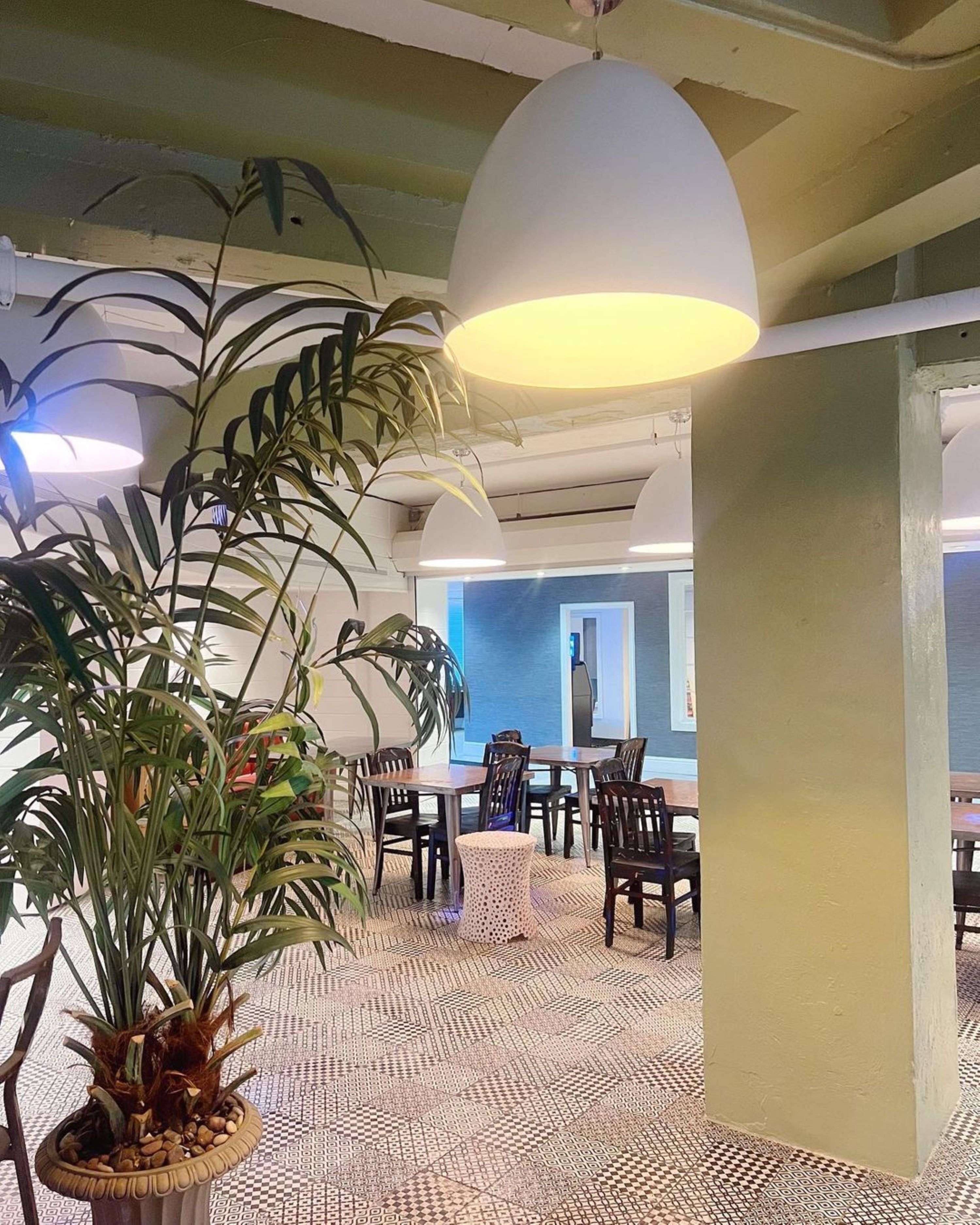 Daily cooked-to-order breakfast for a fee