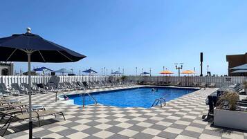 ์์ฆ๋ณ๋ก ์ด์๋๋ ์ผ์ธ ์์์ฅ, 09:00 ~ 21:00 ์คํ, ์นด๋ฐ๋(์๊ธ ๋ณ๋), ์์์ฅ ํ๋ผ์