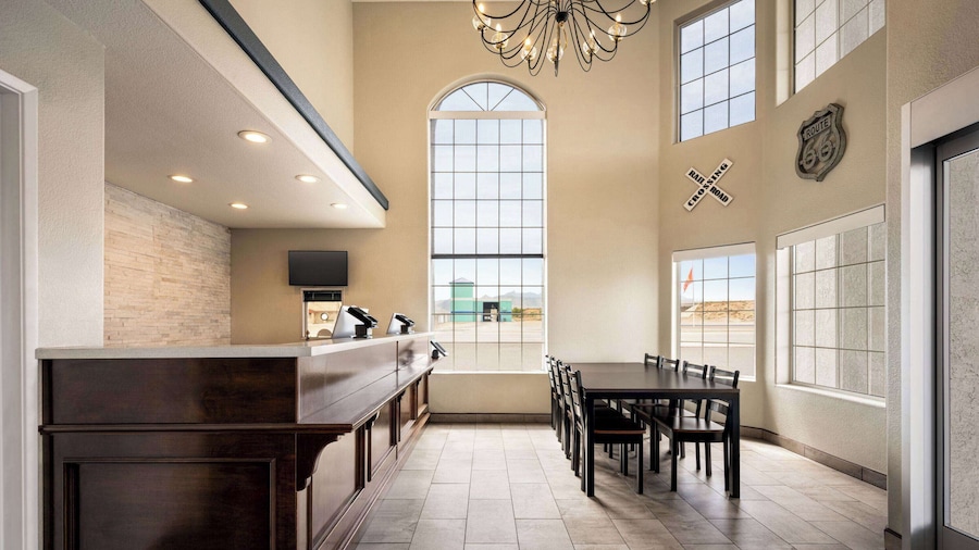 Baymont by Wyndham Kingman