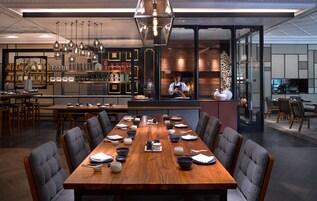 4 restaurants, breakfast, lunch, dinner served; international cuisine