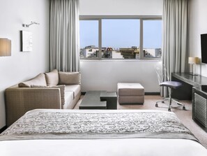 Premium bedding, down duvets, minibar, in-room safe