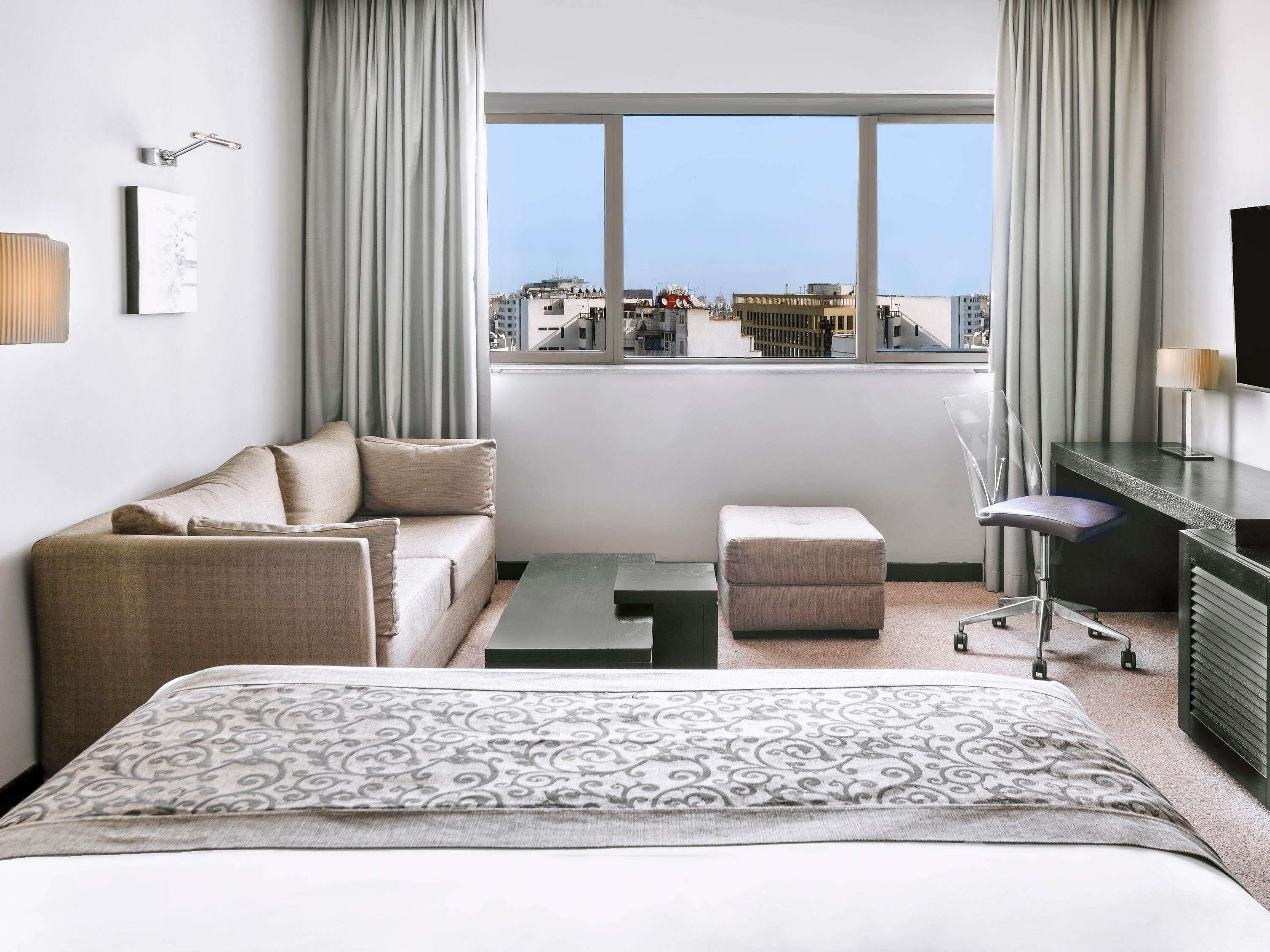 Premium bedding, down duvets, minibar, in-room safe