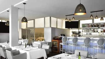 2 restaurants, breakfast, lunch, dinner served; international cuisine