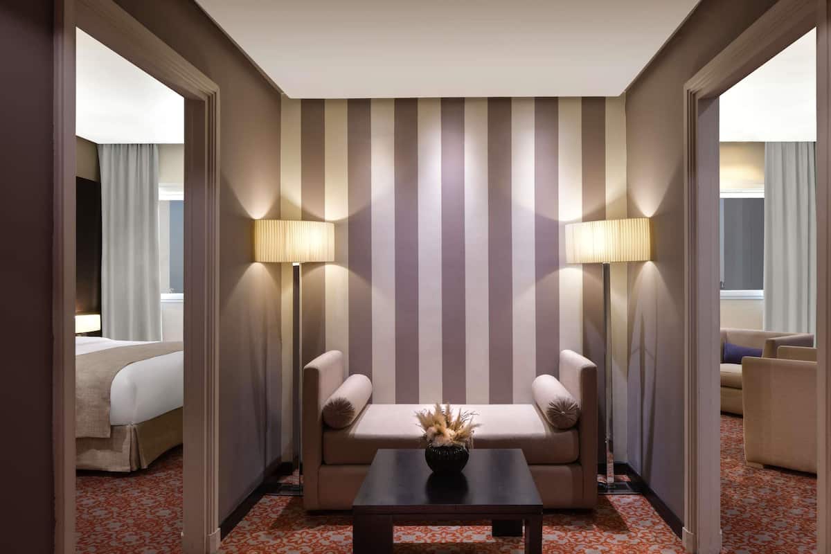 Literie de qualité supérieure, couette en duvet d'oie, minibar