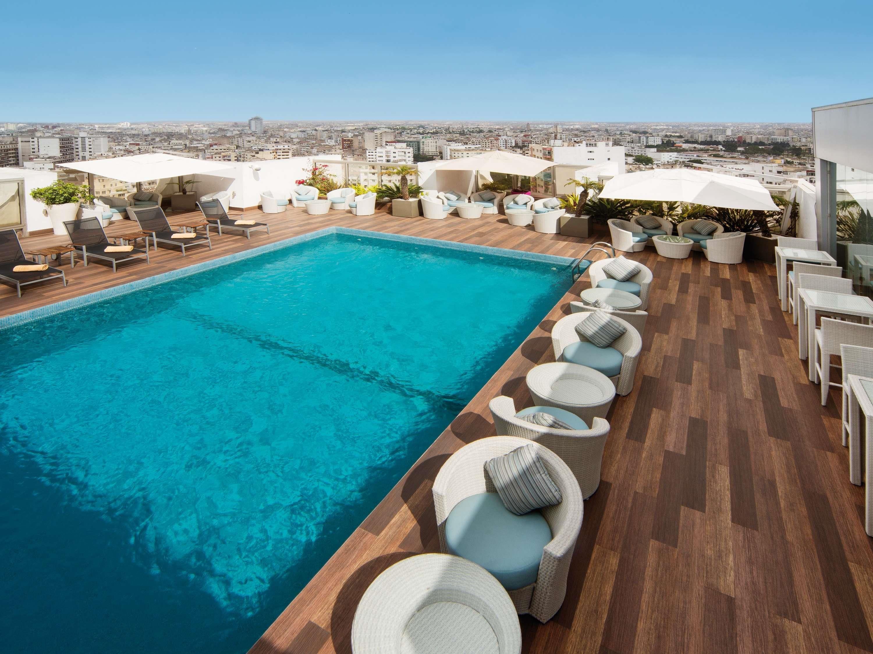 Outdoor pool, open 10:00 AM to 6:00 PM, sun loungers