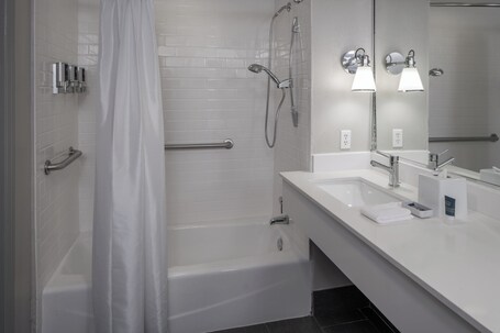 Four Points by Sheraton Orlando International Drive - Image 6