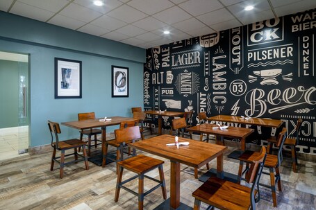 Four Points by Sheraton Orlando International Drive - Image 33
