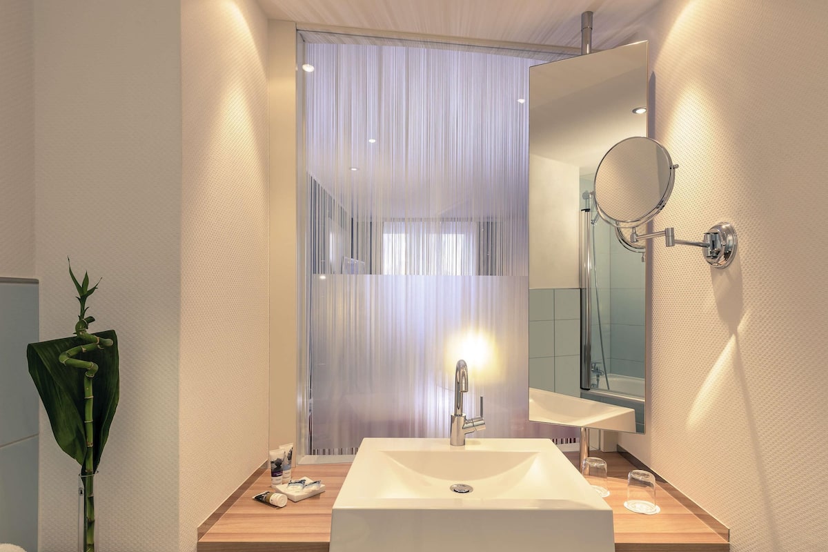 1 bedroom, premium bedding, Select Comfort beds, in-room safe