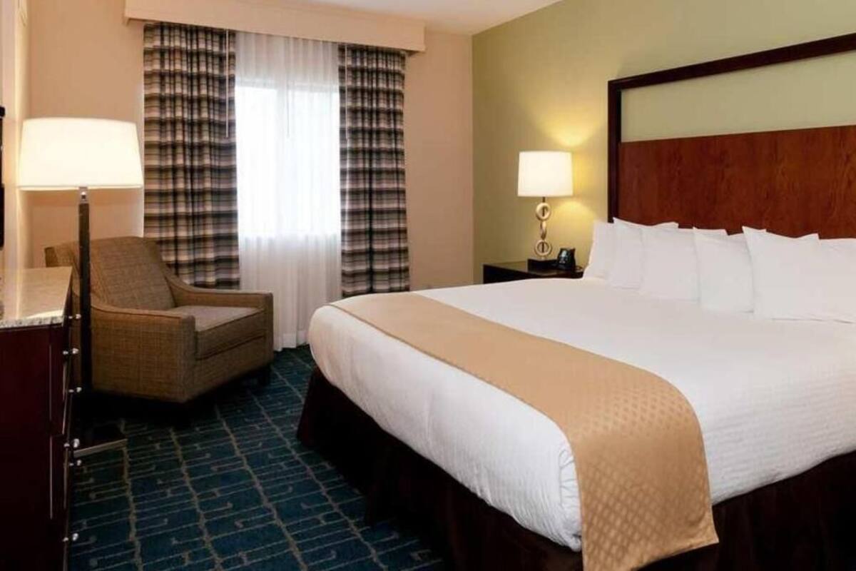 Allergikerbettwaren, Zimmersafe, Schreibtisch