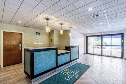 Quality Inn Palm Beach International Airport