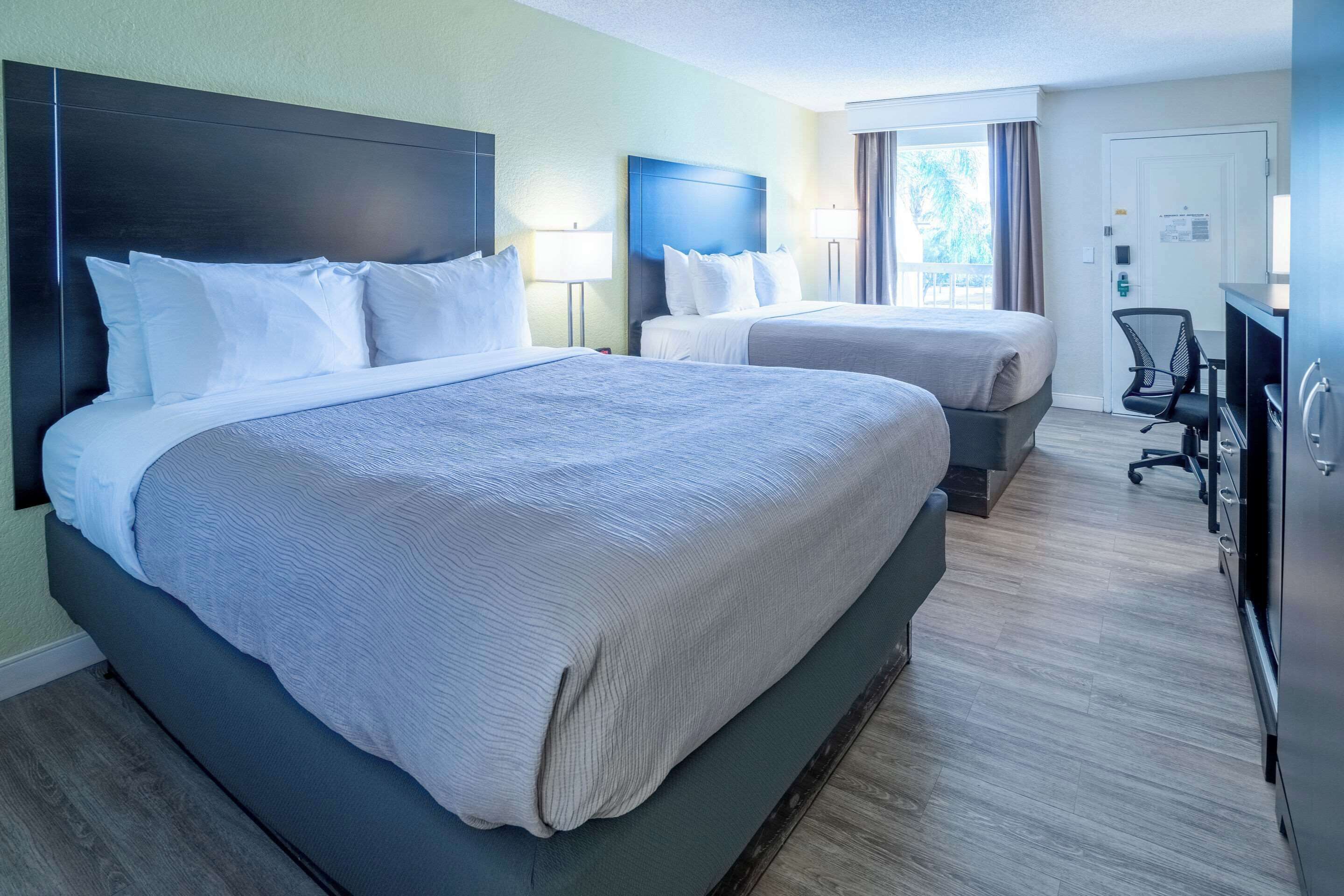 Foto - Quality Inn Palm Beach International Airport