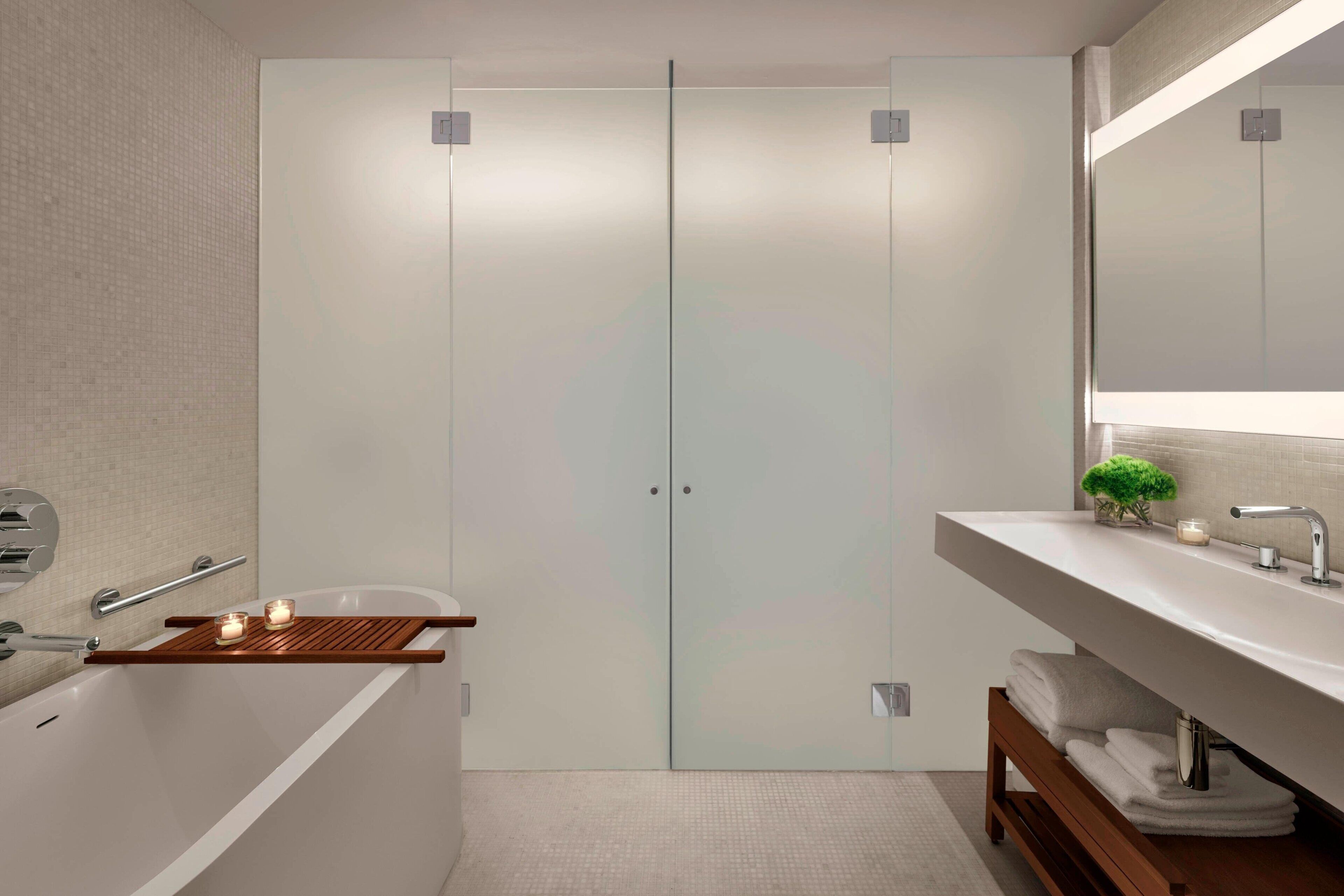 Photo - The London EDITION