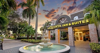 La Quinta Inn & Suites by Wyndham Coral Springs South