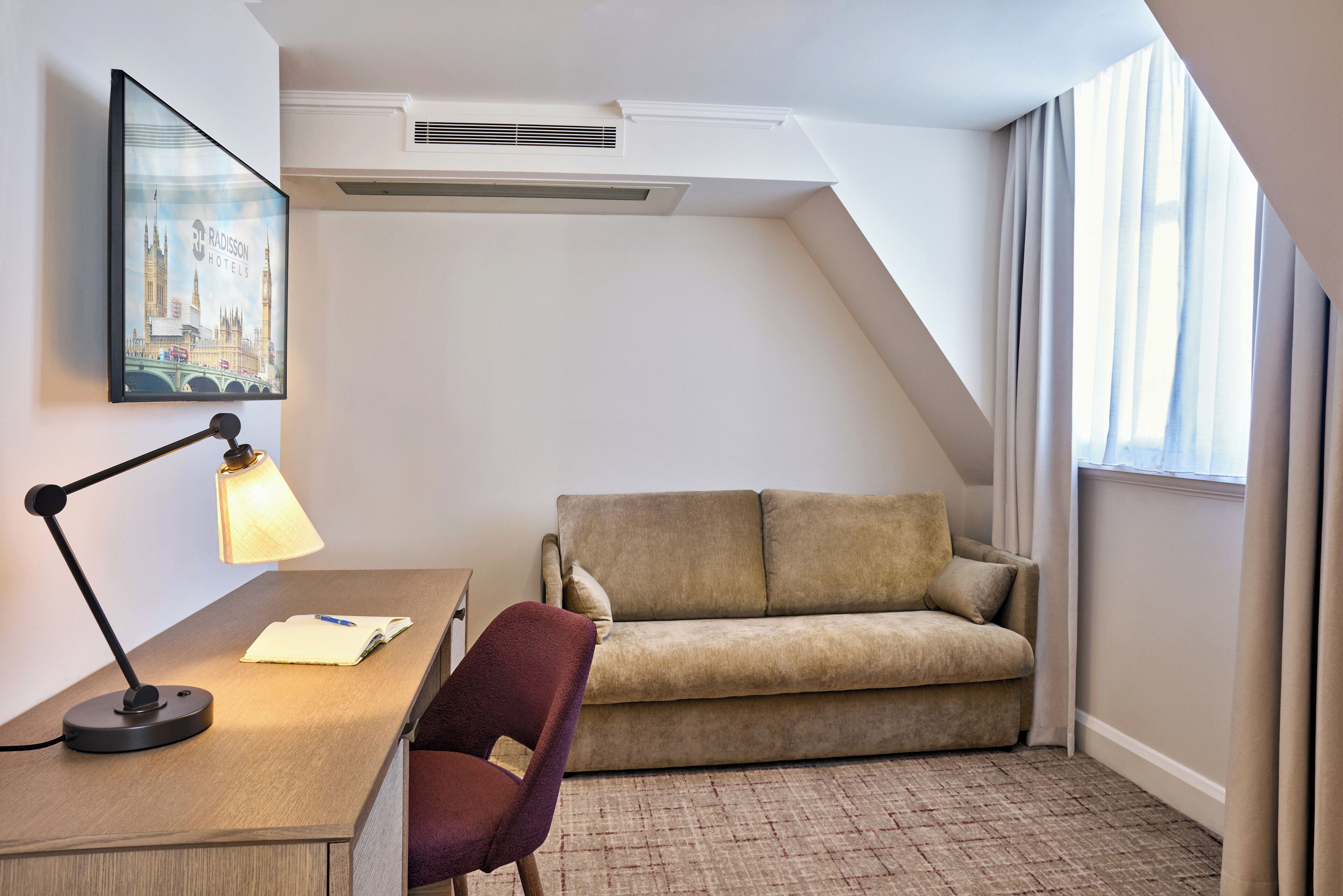 Foto - Radisson Blu Hotel, London Tottenham Court Road