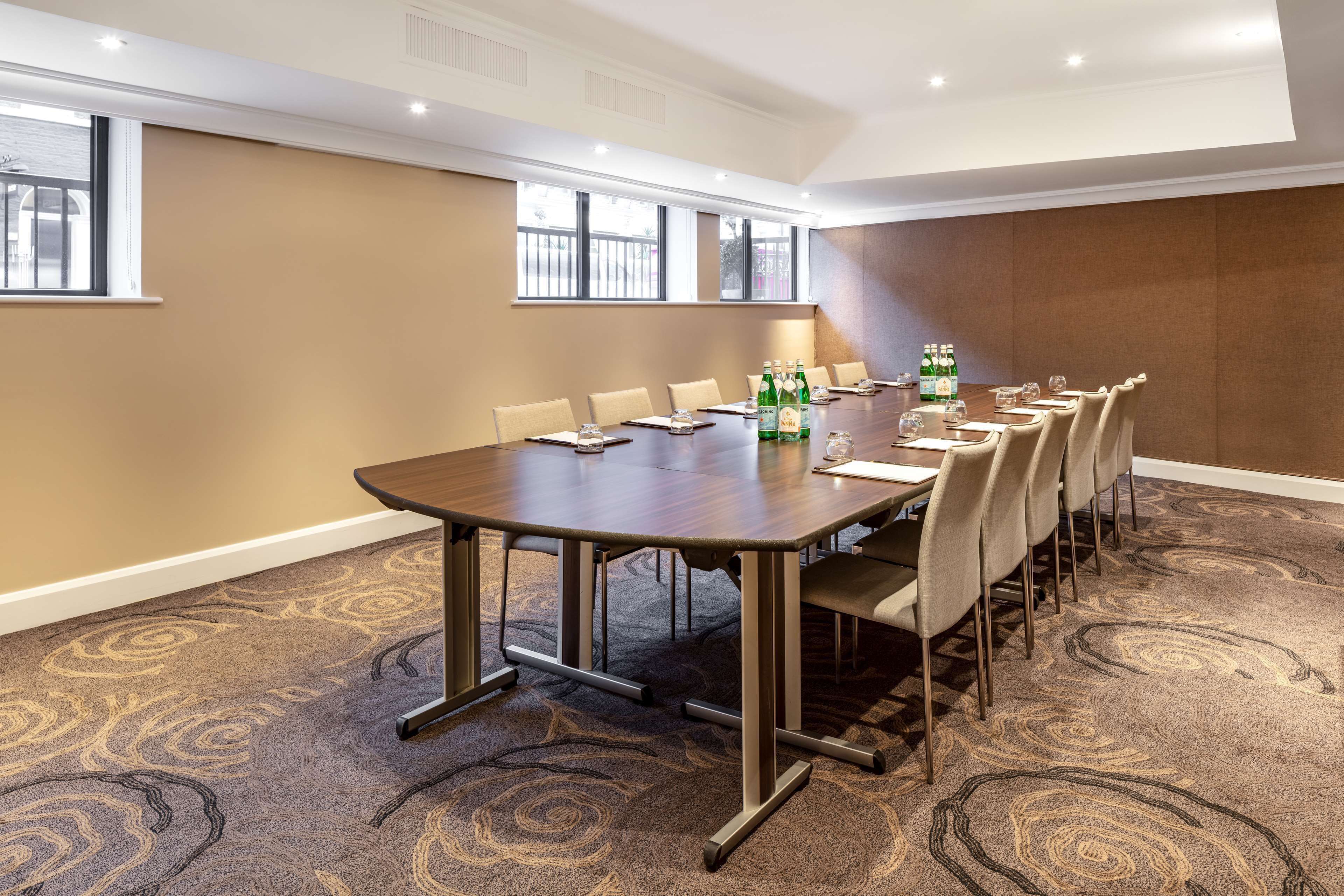 Meeting facility