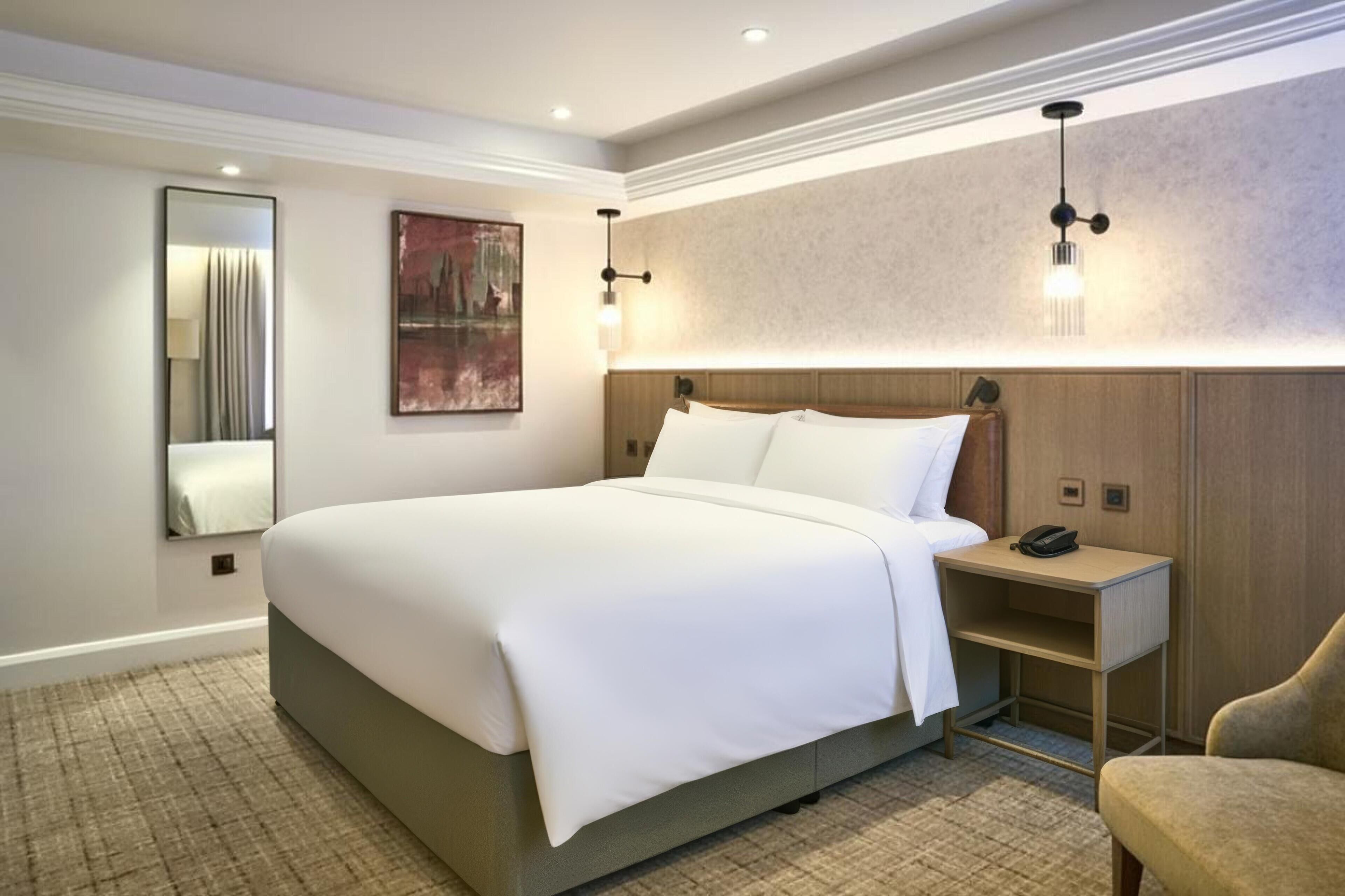 Deluxe Room (King, Newly refurbished)