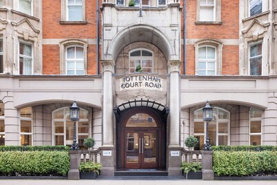 Radisson Blu Hotel, London Tottenham Court Road (formely Kenilworth)