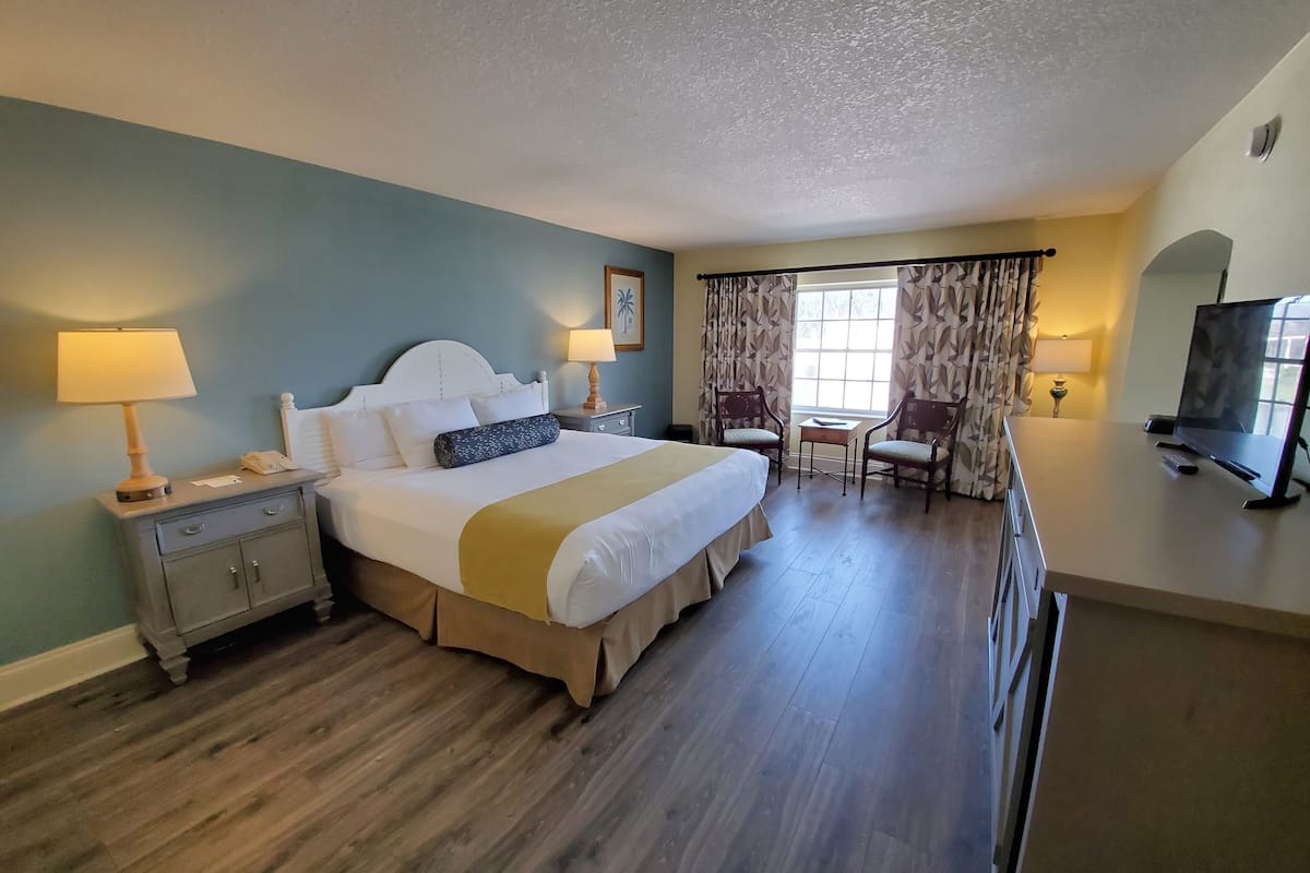 Premium bedding, desk, blackout curtains, iron/ironing board