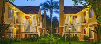 Clementine Hotel & Suites Anaheim