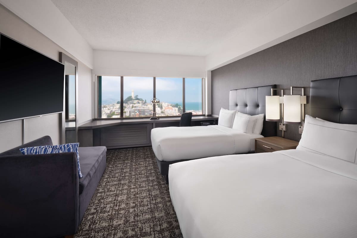 Deluxe Room, 2 Double Beds, Bay View