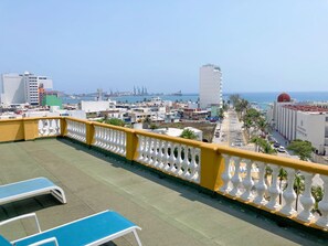 Outdoor pool, pool loungers
