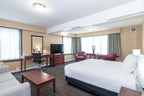 Standard Room, 1 King Bed with Sofa bed | 1 bedroom, desk, laptop workspace, iron/ironing board