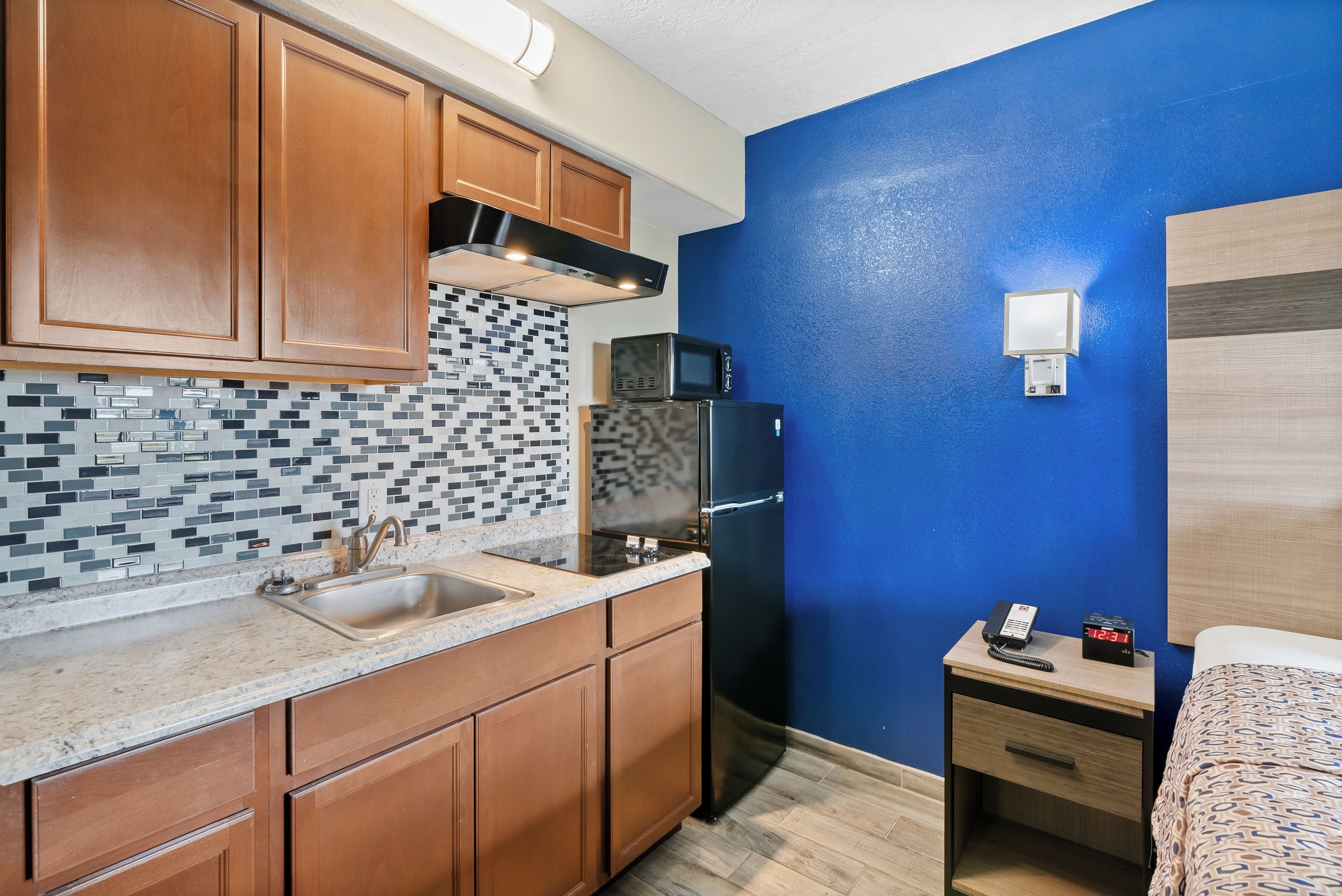 fridge, microwave, coffee/tea maker, paper towels