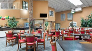 Desayuno continental incluido todos los días