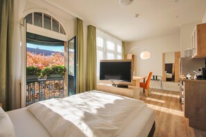 Comfort Apartment, 1 Bedroom, City View | 1 bedroom, premium bedding, down comforters, memory foam beds