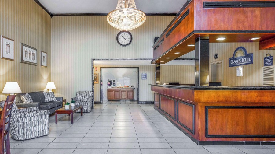 Days Inn by Wyndham Westminster