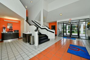 Lobby - Motel 6 Plano, TX - West - Frisco (Plano)