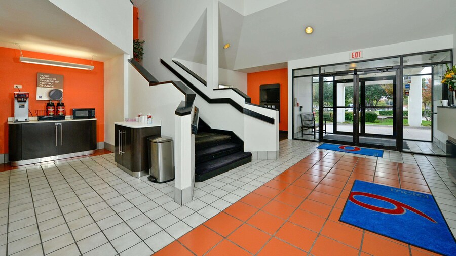 Motel 6 Plano, TX - West - Frisco