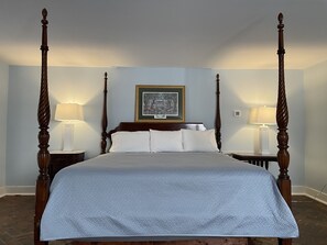 Habitación estándar | Decoración personalizada y muebles diferentes