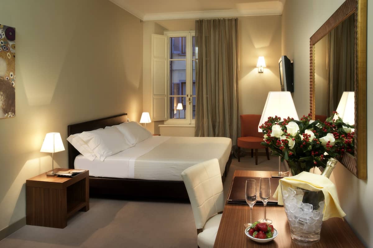 1 bedroom, minibar, in-room safe, desk