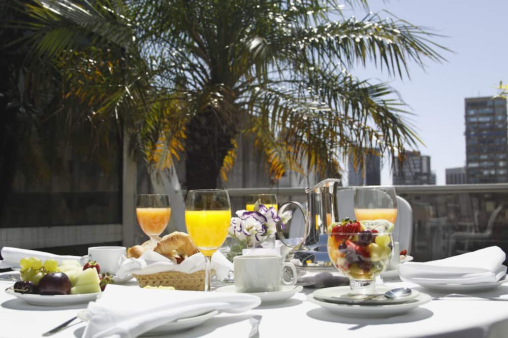 El Conquistador Hotel