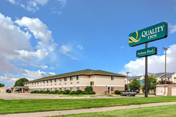 Exterior - Quality Inn & Suites Mankato East (Mankato)