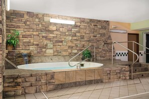 Piscine couverte