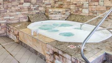 Piscine couverte