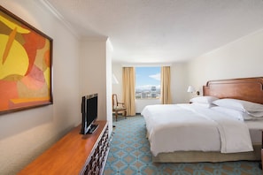 Premium bedding, down comforters, minibar, in-room safe