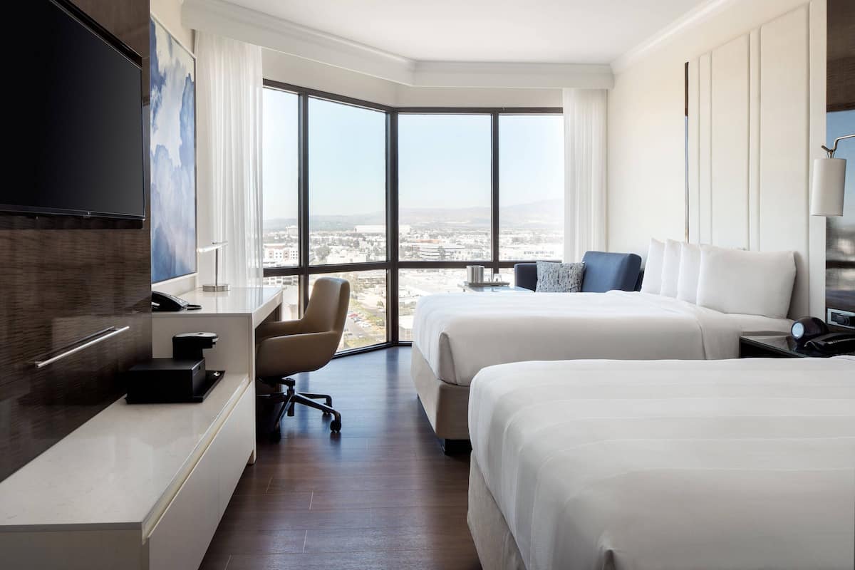 1 bedroom, in-room safe, desk, laptop workspace