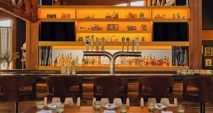 Trailborn Jackson Hole, Outdoor Collection by Marriott Bonvoy