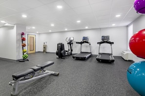 Fitness facility - Spark by Hilton Roanoke Airport (Roanoke)