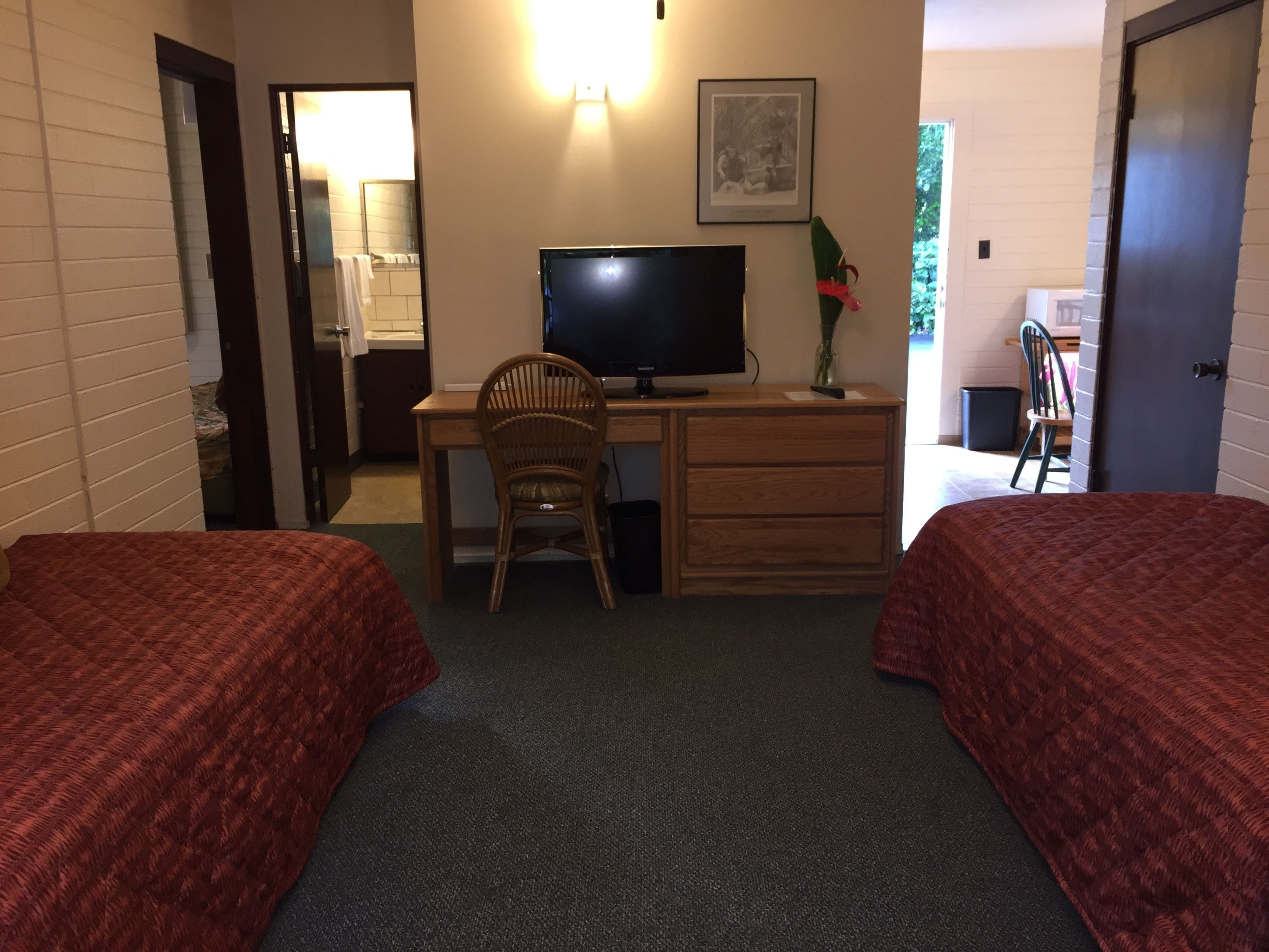 family apartment, 1 bedroom, kitchen | 1 bedroom, desk, iron/ironing board, cots/infant beds