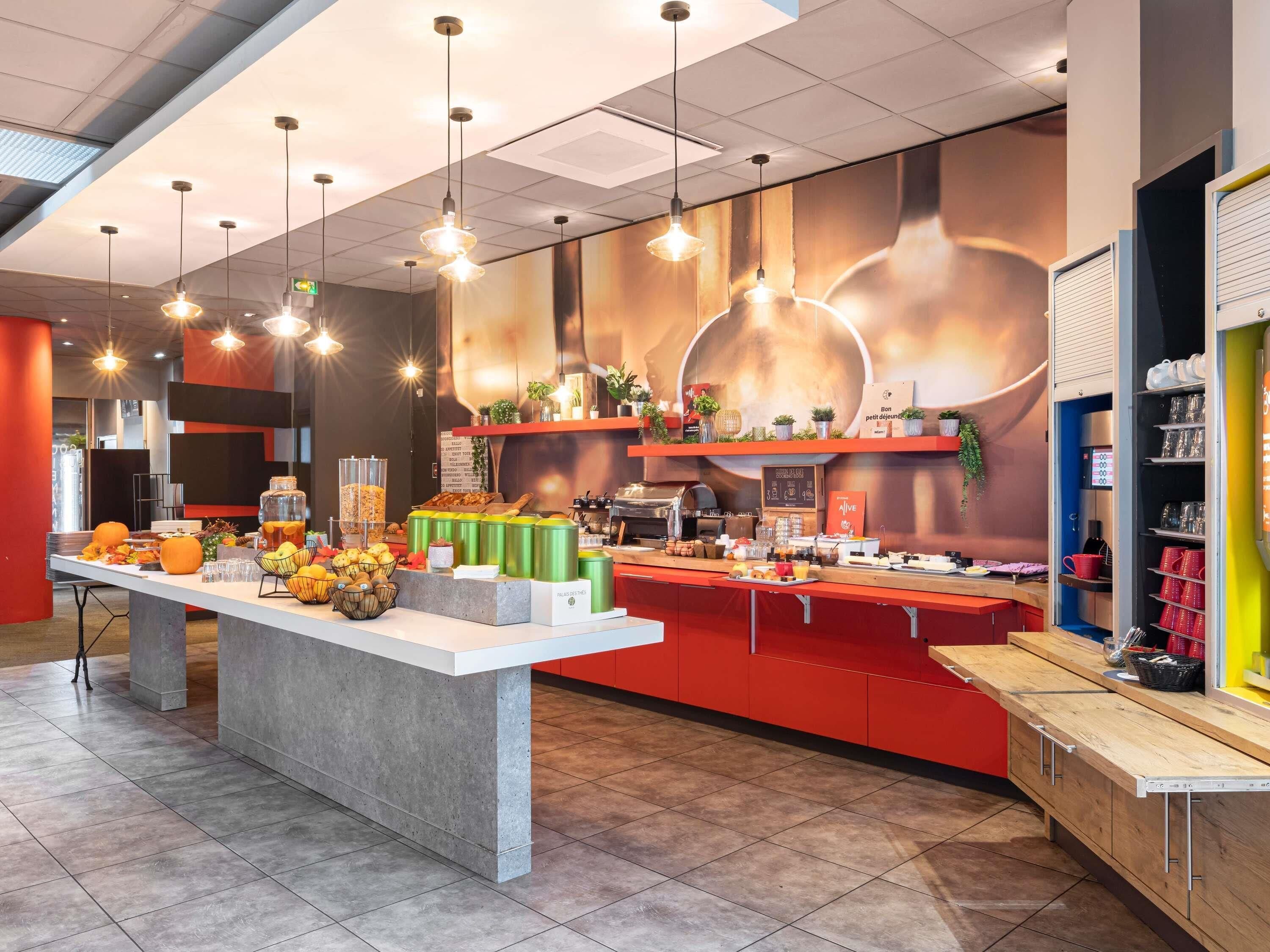 Daily buffet breakfast (EUR 14 per person)