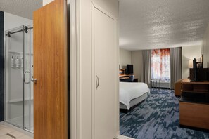 Room, 1 King Bed with Sofa bed | Desk, blackout curtains, iron/ironing board, free WiFi - Fairfield Inn By Marriott Boise (Boise)