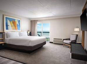 Premium bedding, in-room safe, desk, laptop workspace - Hilton Garden Inn Cocoa Beach Oceanfront (Cocoa Beach)