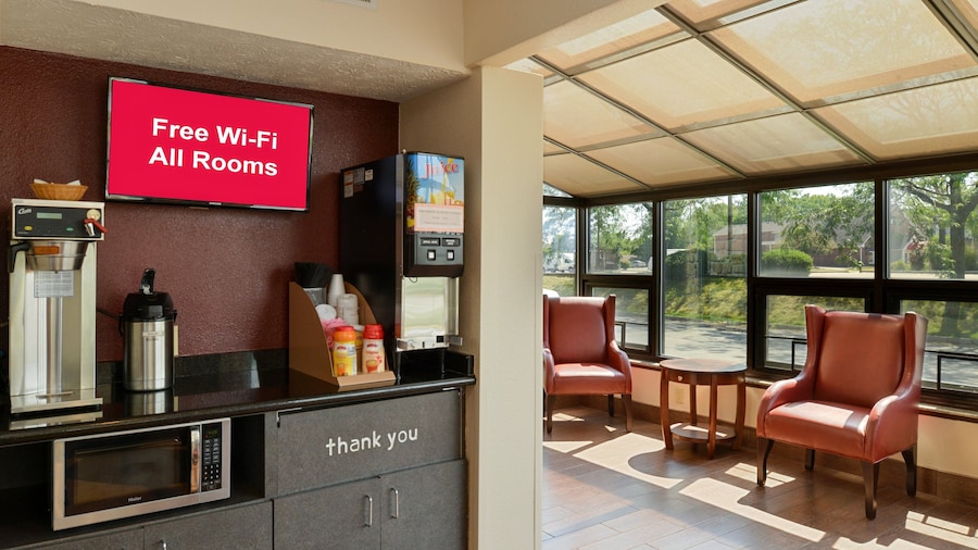 Red Roof Inn Indianapolis - Greenwood