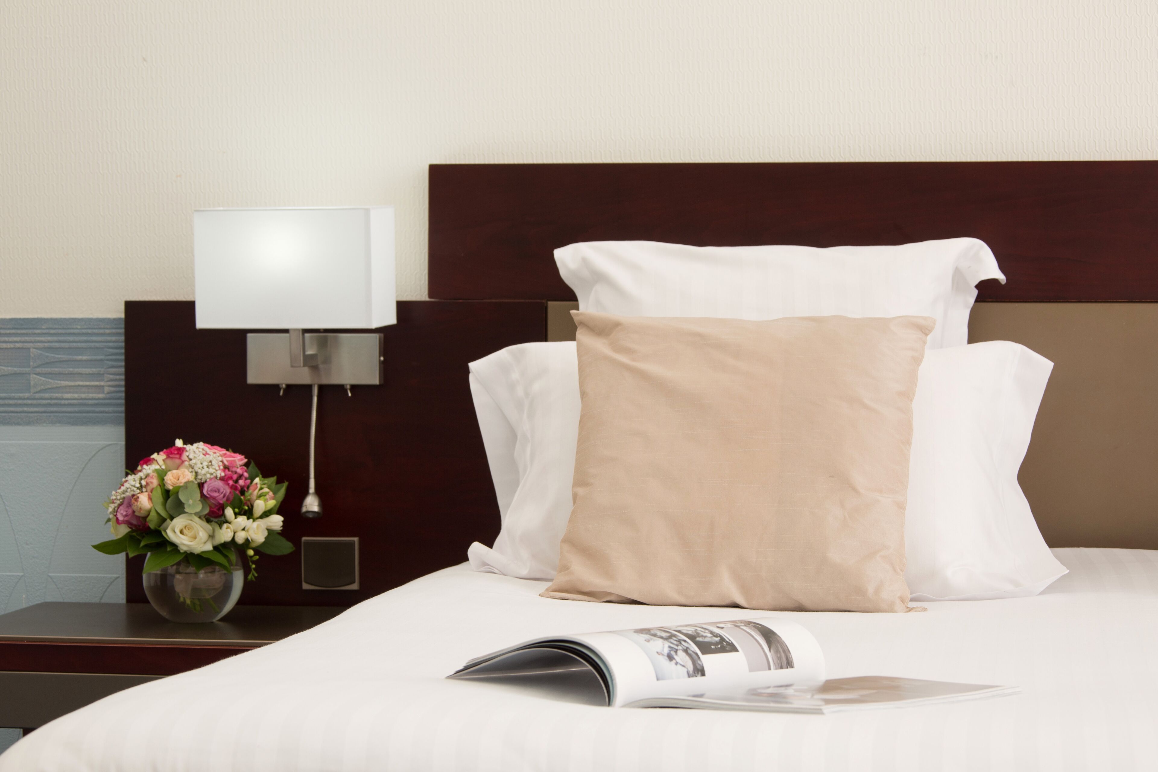 1 bedroom, premium bedding, minibar, in-room safe